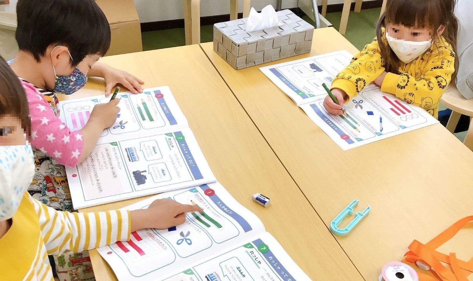 ステモン静岡校でレッスンを受ける子どもたち